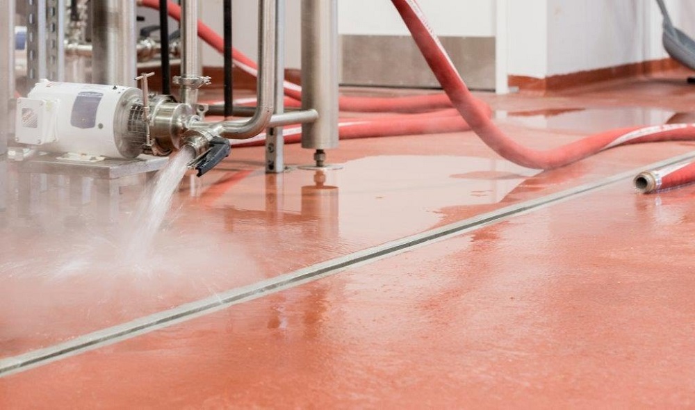 新的啤酒設(shè)備到位，使用前要如何清洗？