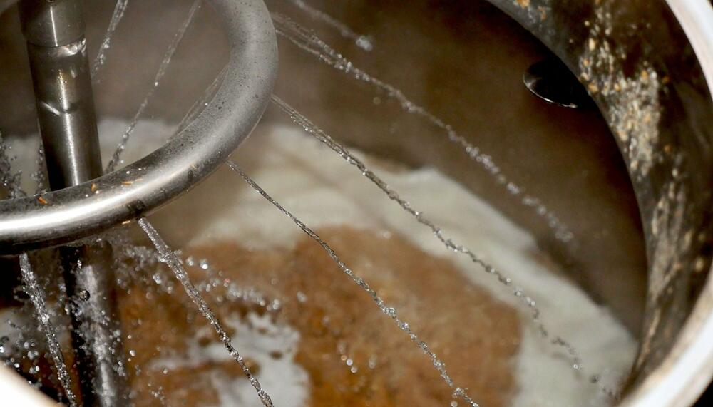 啤酒釀造時如何進行麥汁過濾？