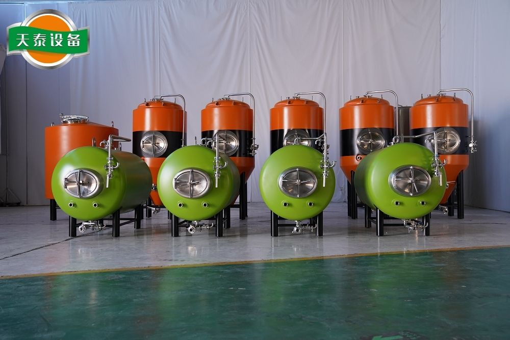 獨(dú)立的發(fā)酵罐、清酒罐和冰水罐