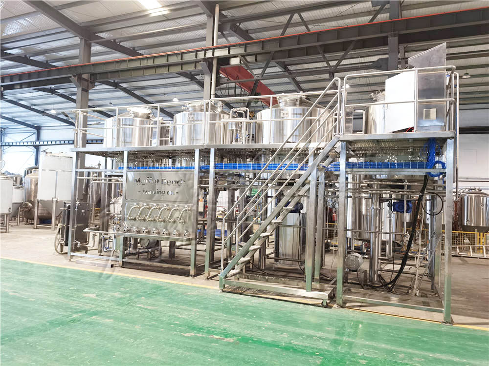 2000L四器全套精釀啤酒生產(chǎn)設備